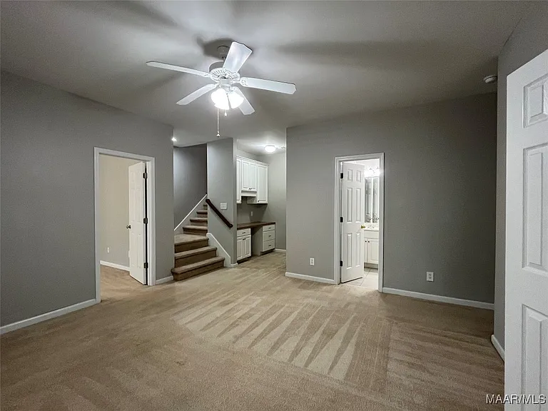 704 Emerald Dr — Photo 37