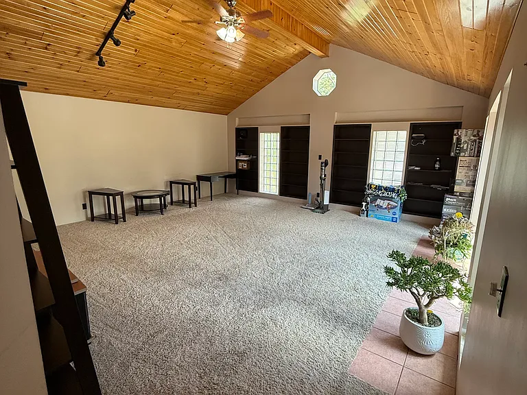 881 E Shore Dr — Photo 21