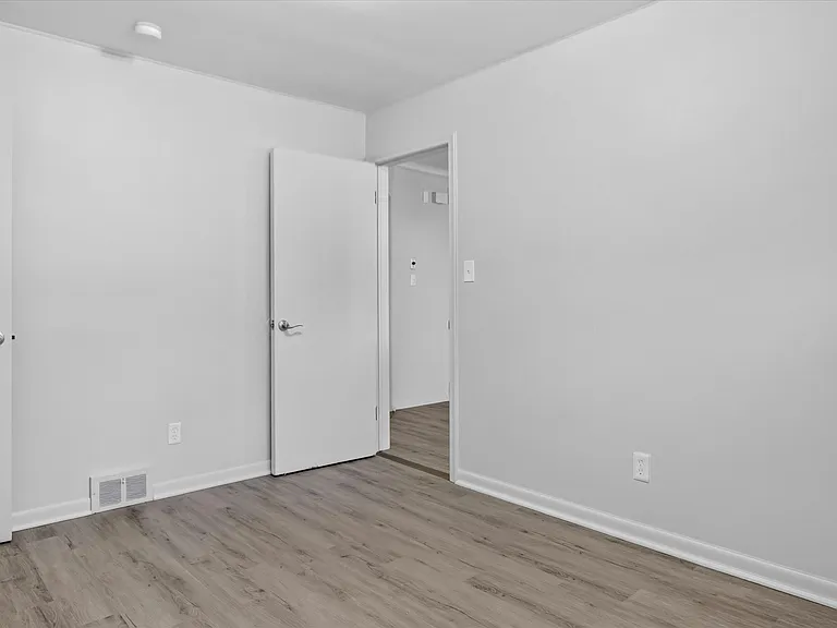 15109A Susanna St — Photo 22