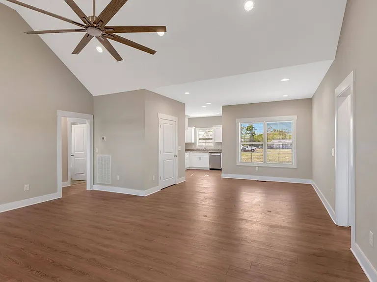 3376 Galen Rd — Photo 8