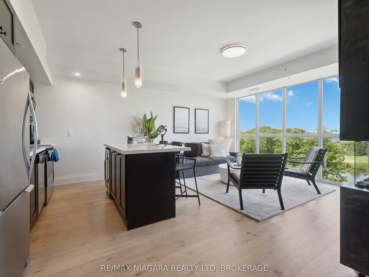 1 bed, $2,800 — Photo 3