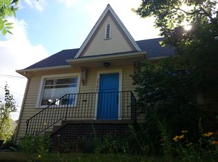 2566 6th Ave W, Seattle, WA 98119