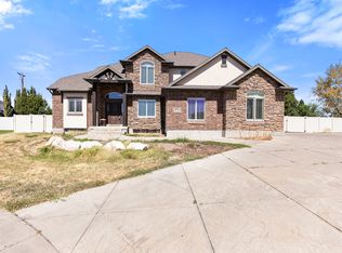 27 S 3475 W, Layton, UT 84041