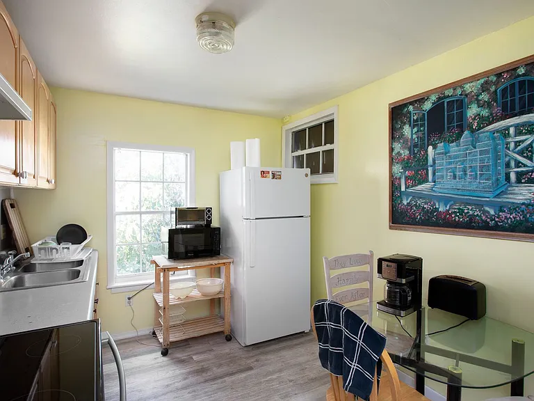3430 Eagle Ave #1 — Photo 9