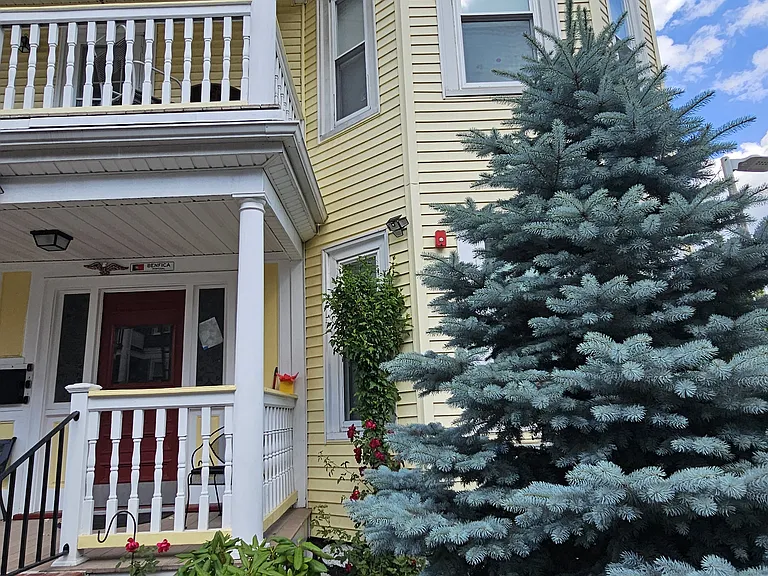 80 Adams St #3 — Photo 2
