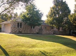 23 Jonathan Ct, Geneva, OH 44041