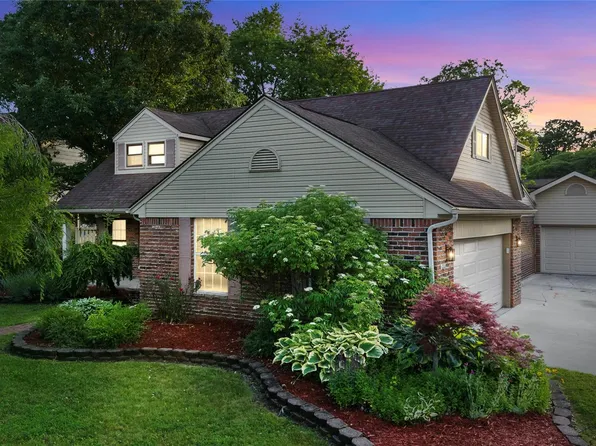 20614 Maplewood Ct, Riverview, MI 48193