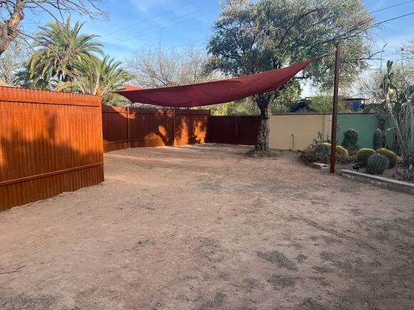 (undisclosed Address), Tucson, AZ 85716