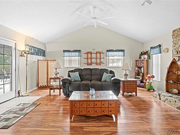4th image of 13378 Drayton Dr