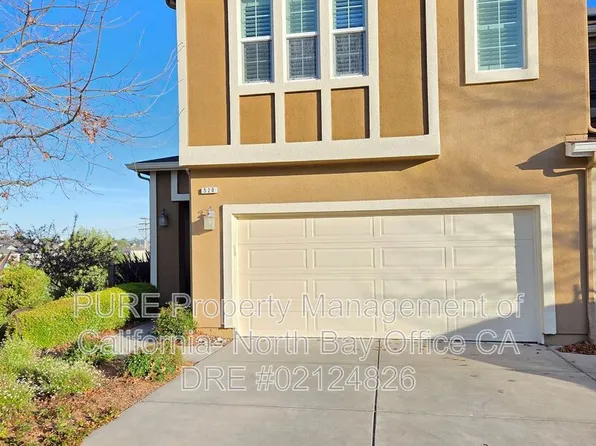 520 Jade St, Petaluma, CA 94952