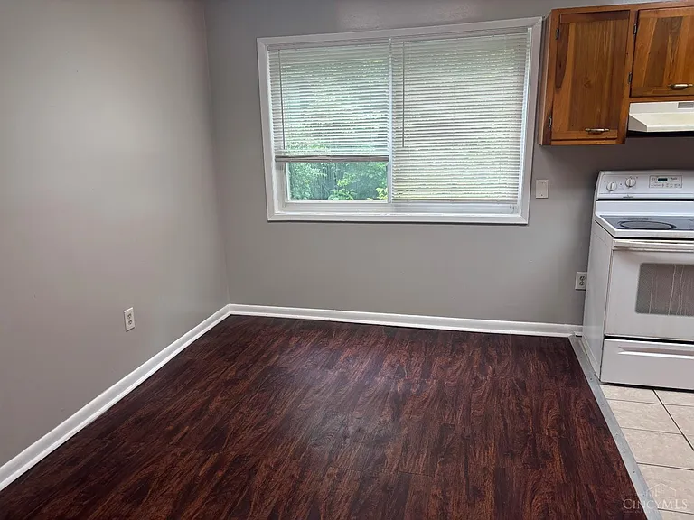3313 Freddie Dr — Photo 7