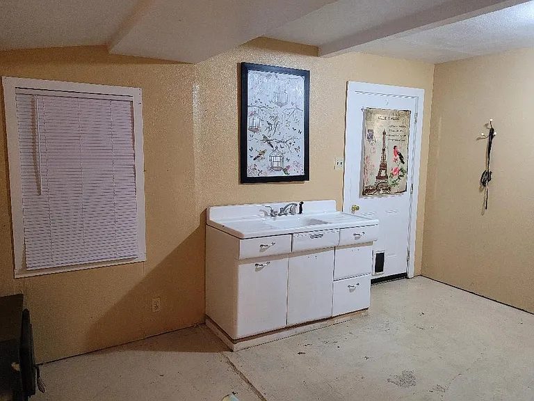 2765 Van Duzen Rd #A — Photo 11