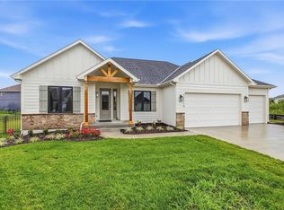 17713 S Brockway St, Olathe, KS 66062