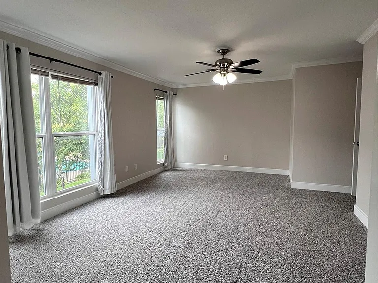 711 Worthshire St — Photo 31