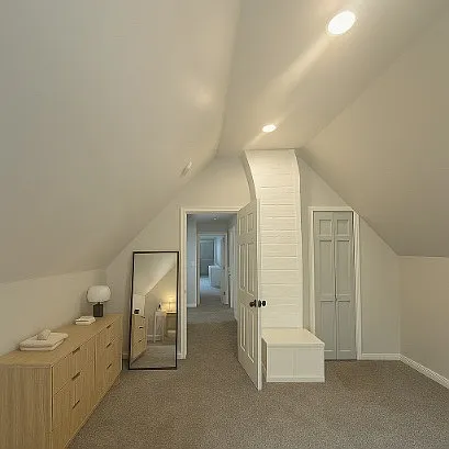 1804 W 45th St #2 — Photo 29