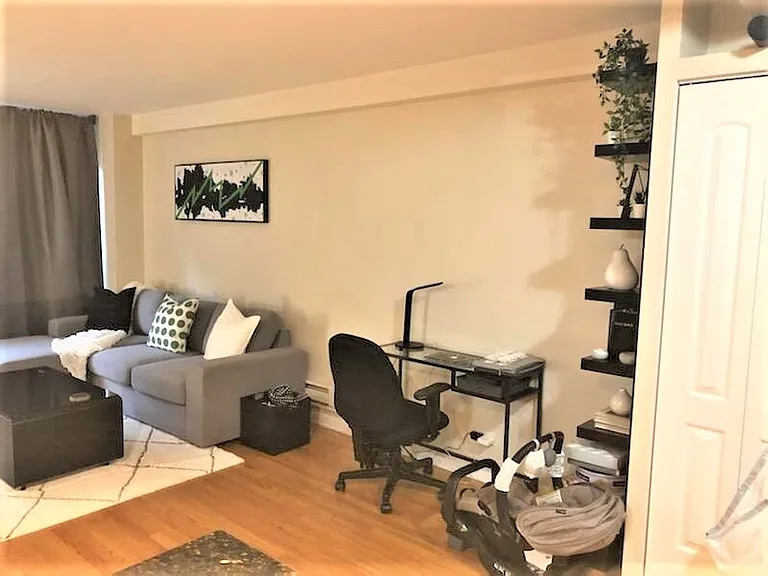 4180 Marine Terrace Apartments — Photo 76