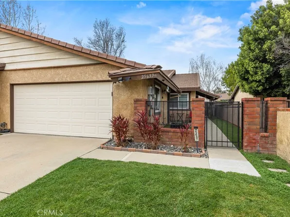 25637 Almendra Dr, Santa Clarita, CA 91355