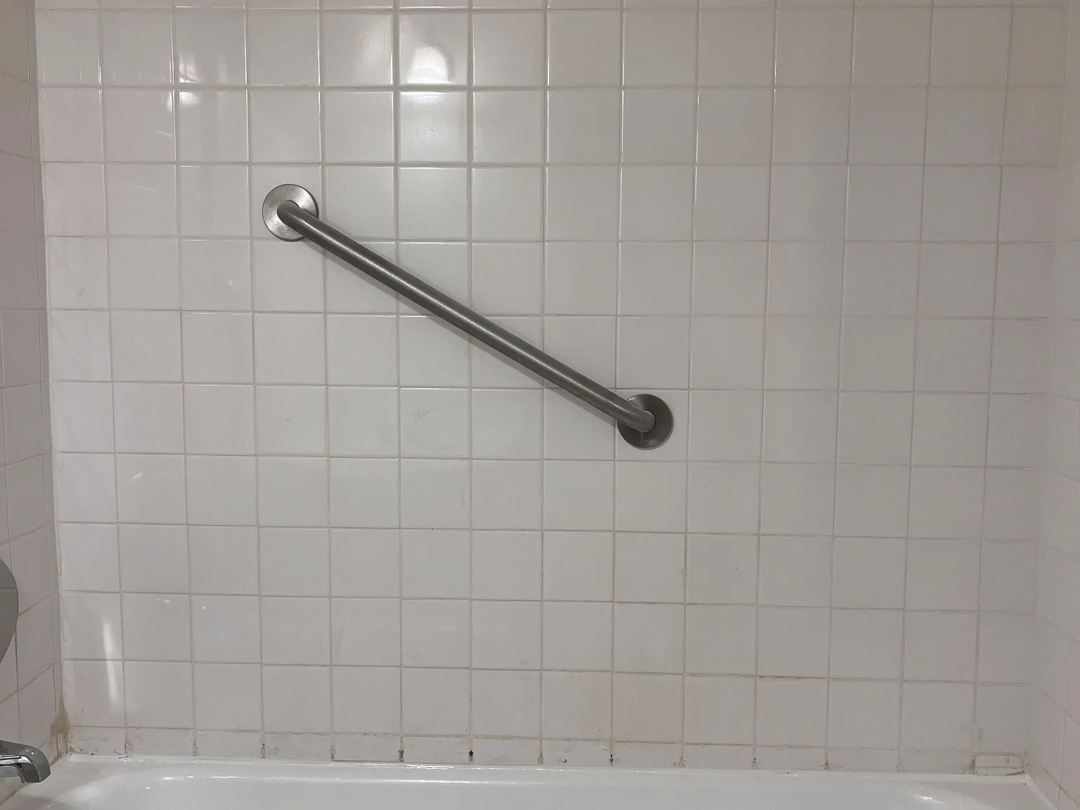 3 bed, 1500 sqft, $3,300 — Photo 3