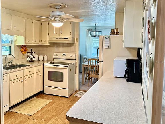 5th image of 5511 Denmark Dr