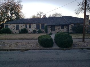 301 N 3rd St, Alpine, TX 79830