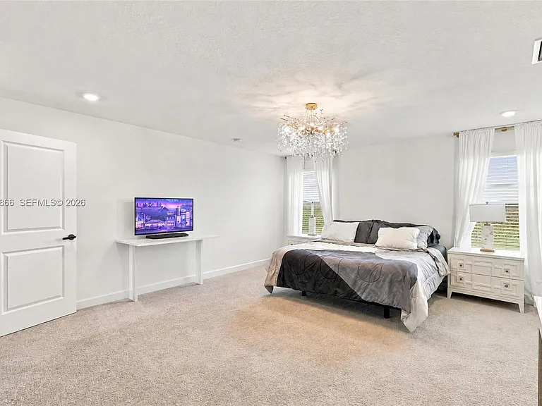12303 SW Roma Cir — Photo 20