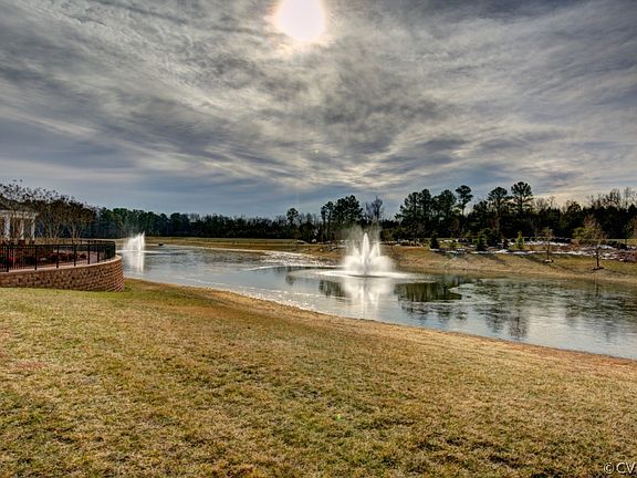 3rd image of 406 Geese Landing Gln