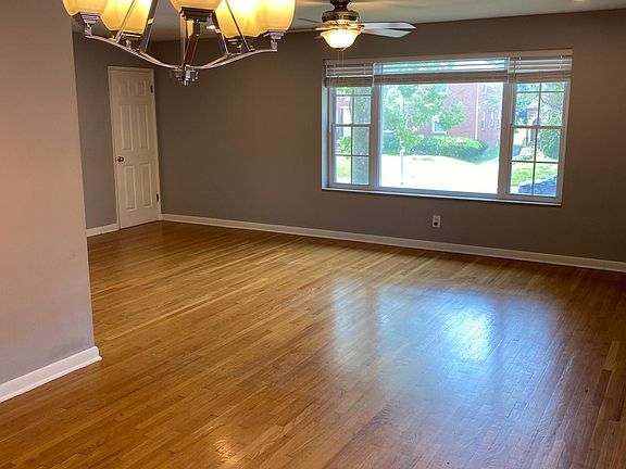 4th image of 7469 Delmar Blvd Floor 2