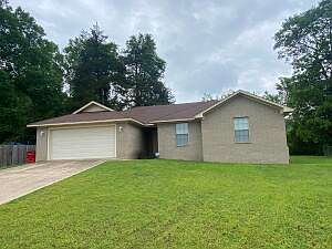 1st image of 112 Willow Oak Dr