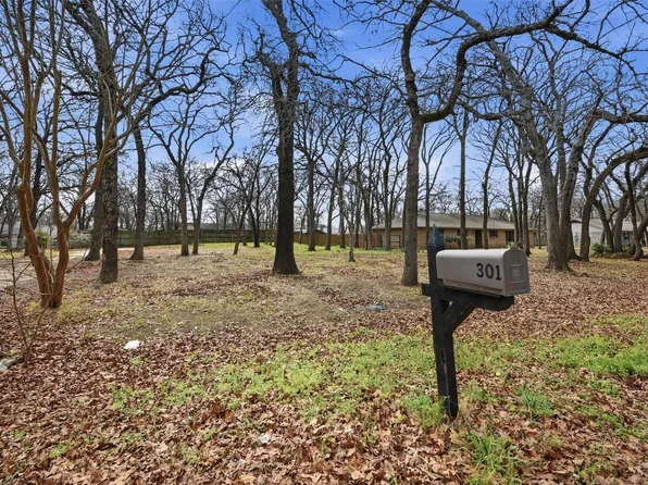 301 Ranch Rd, Aubrey, TX 76227