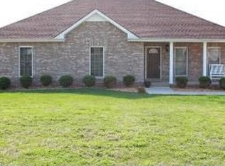 235 Cheshire Rd, Clarksville, TN 37043