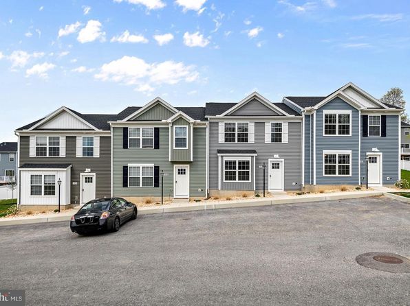 213 Sienna Lane Red