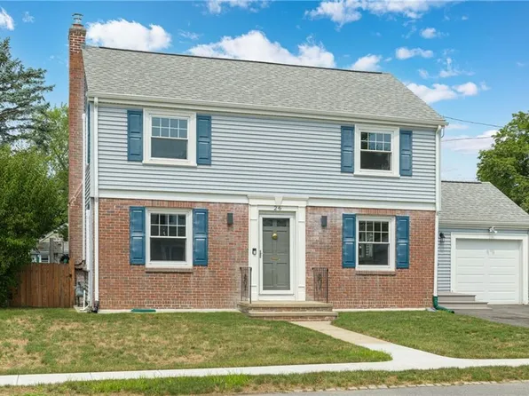 26 Tryon Ave, Rumford, RI 02916