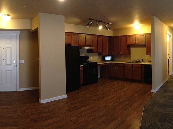 4th image of 3307 E 55th Ave APT 142