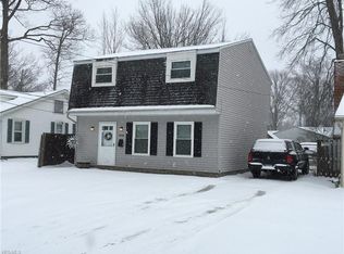 7698 Pinehurst Dr, Mentor On The Lake, OH 44060