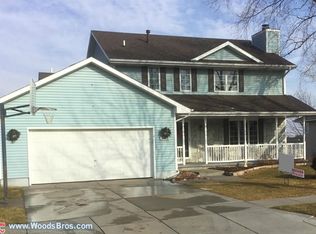 5440 NW 3rd St, Lincoln, NE 68521