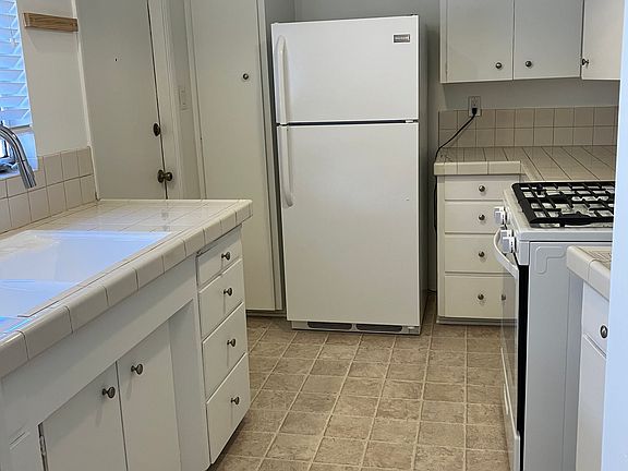 2nd image of 1235 E Washington Blvd