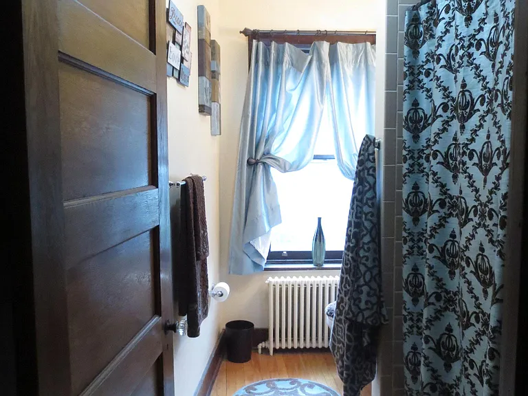 206 Lancaster St — Photo 13