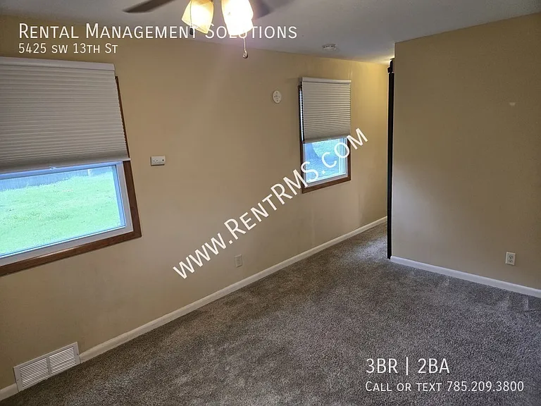 5425 SW 13th St — Photo 20