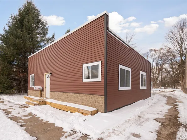 356/362 Shattuck Rd, Saginaw, MI 48604