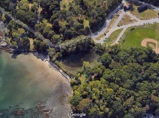 15 Clifton Ave APT 1, Salem, MA 01970
