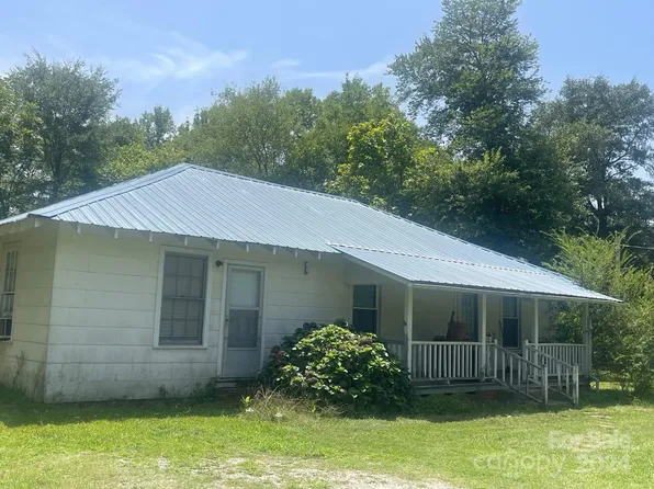 1208 Grace Ave, Lancaster, SC 29720
