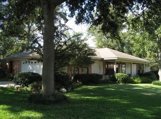 1349 Diller Rd, Ocean Springs, MS 39564