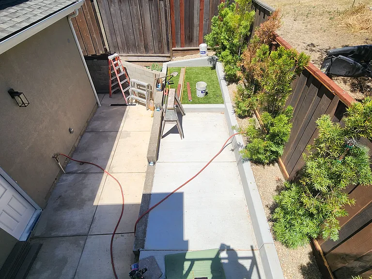 4572 Sargent Ave — Photo 20