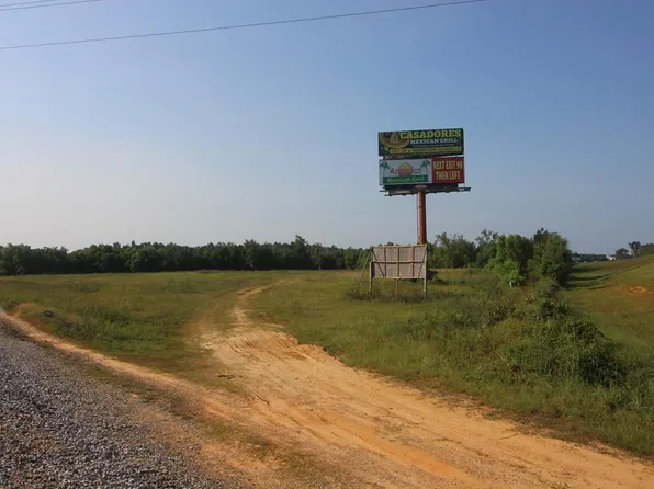2925 Ellisville Blvd, Laurel, MS 39440