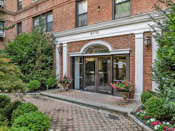 67-35 Yellowstone Boulevard #6H, Forest Hills, NY 11375