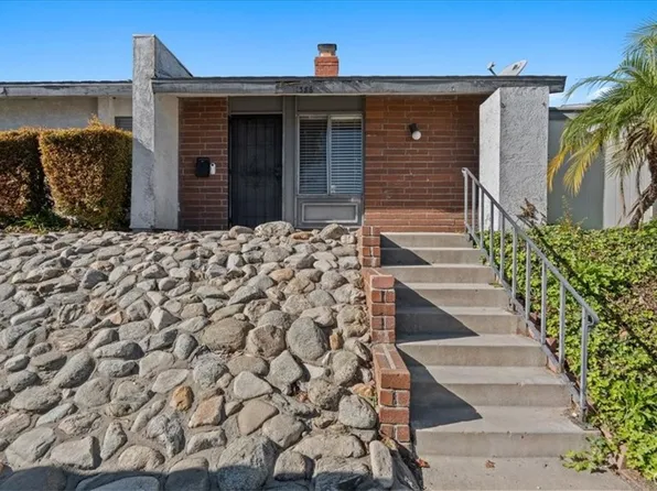1386 W 8th St, Upland, CA 91786