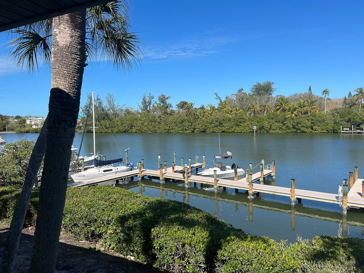 1 bed, 936 sqft, $5,000 — Photo 3