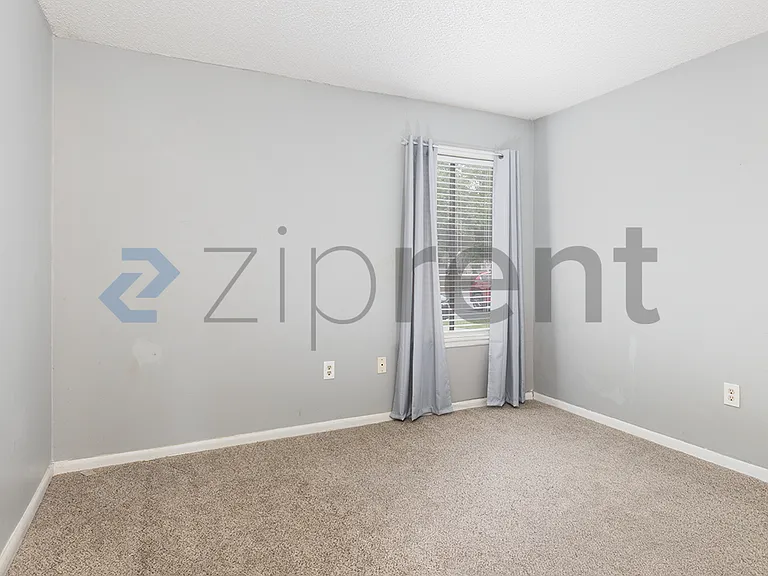 5755 Peregrine Ave — Photo 12