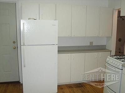 1st image of 1642 N Marshfield Ave #F1