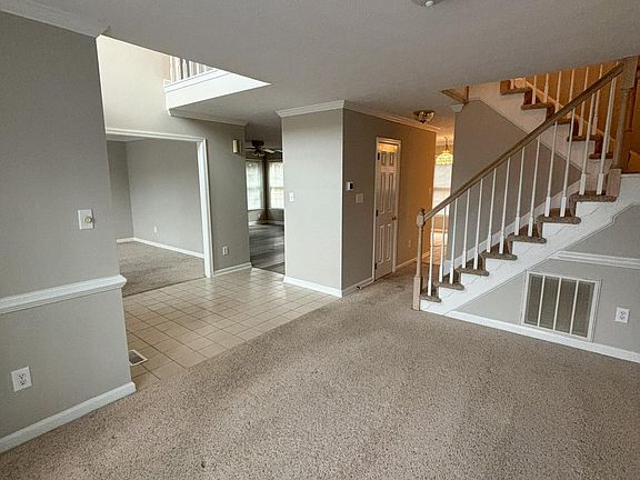 5th image of 324 Patriot Way